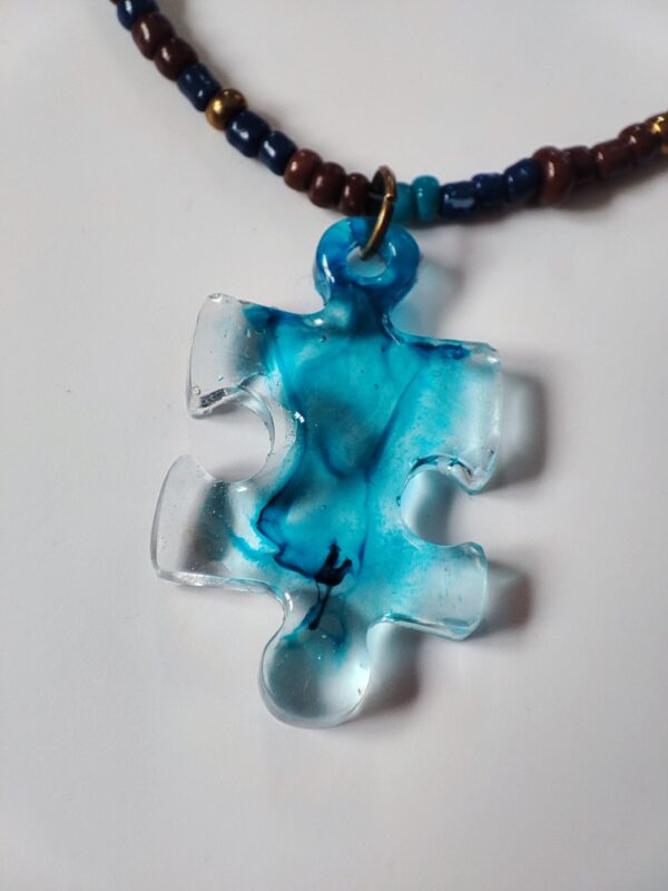 2025/04/1000022550-scaled.jpg Puzzle pendant water necklace