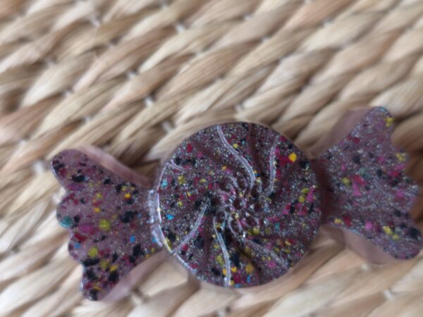 Dark candy brooch