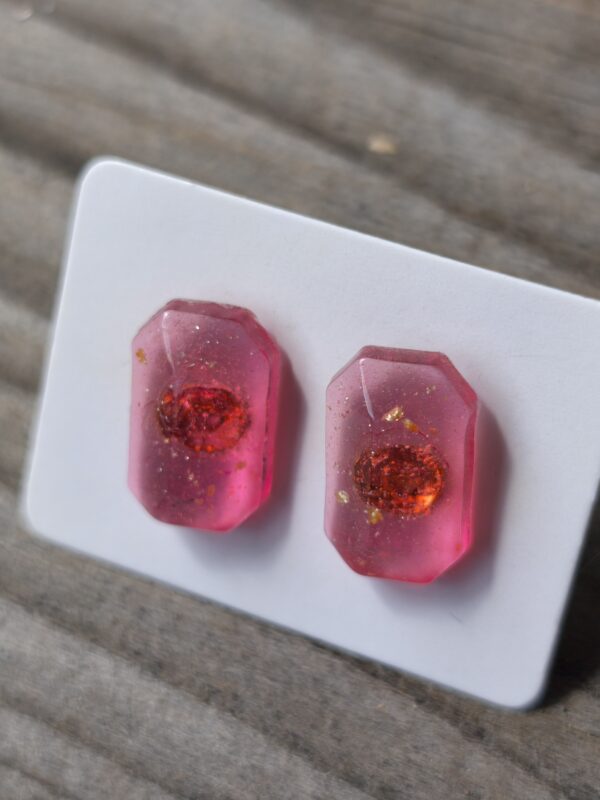 Emerald cut pink mini earrings