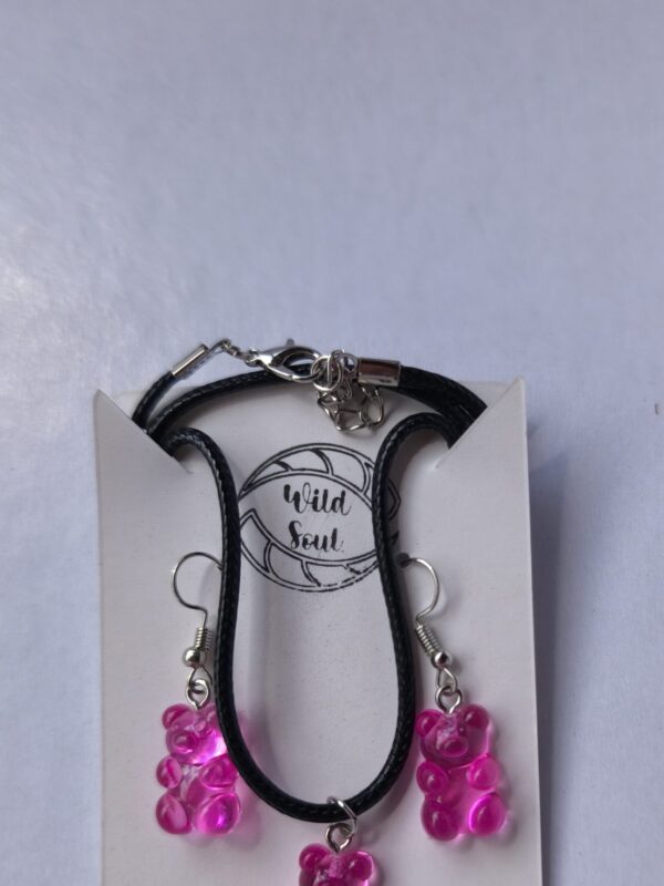 Fuchsia gummy bear set