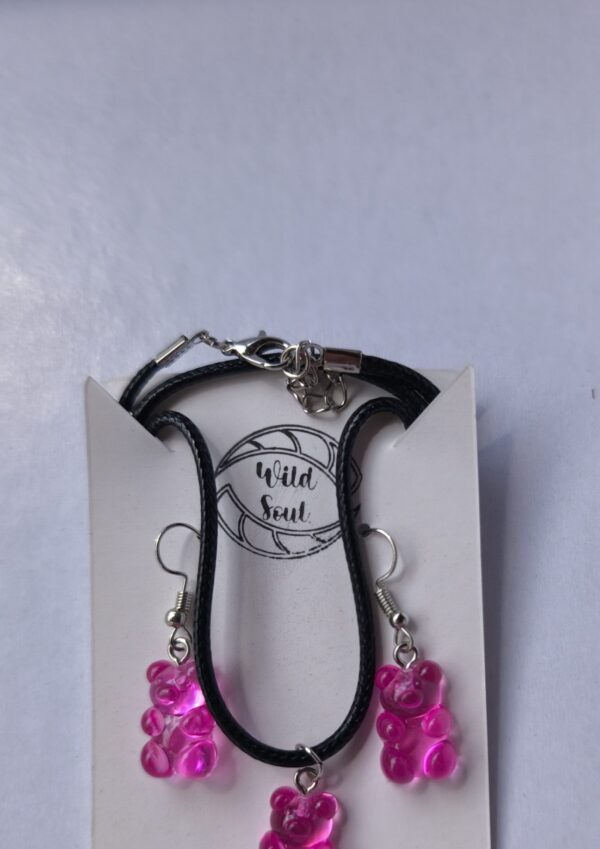 Fuchsia gummy bear set